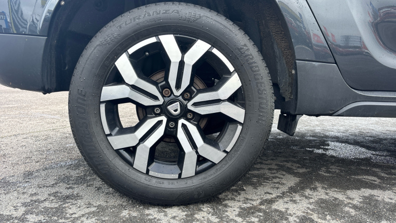 Dacia Duster 1.0 TCe 100 Prestige 5dr Bi Fuel Estate